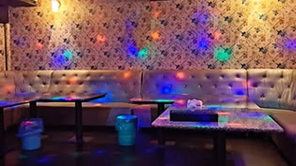雪在燒KTV 300店店家照片