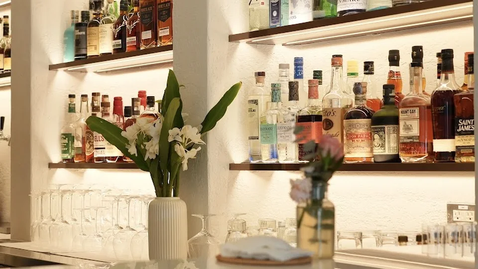 Bar MED 酒吧店家照片