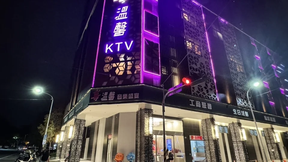 享溫馨KTV南屯向學店 KTV店家照片